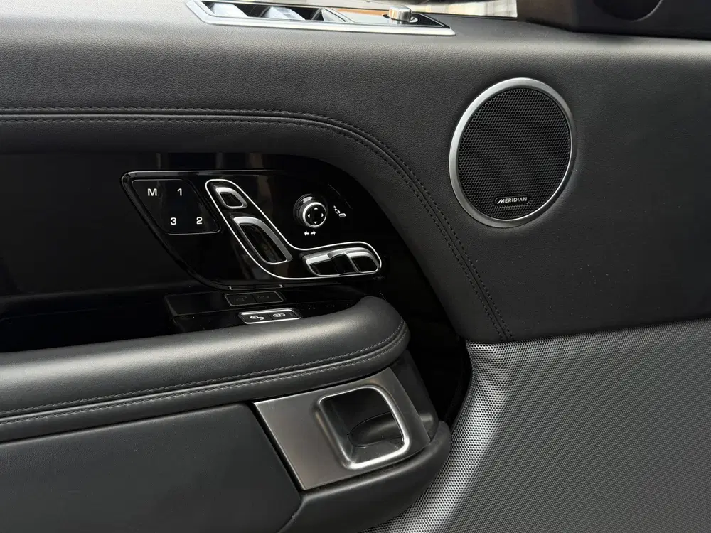 Land Rover Range Rover P400e Vogue I PHEV I Aut. I Pano.dak uit 2020, foto 13
