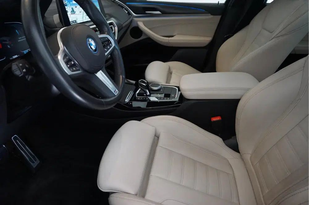 BMW X3 xDrive30e High Executive M-SPORT uit 2024, foto 13