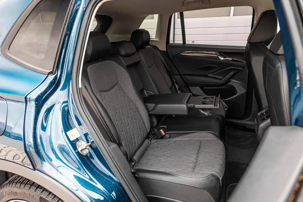 Volkswagen Tiguan 1.5 eHybrid 204pk DSG Life Edition uit 2025, foto 15