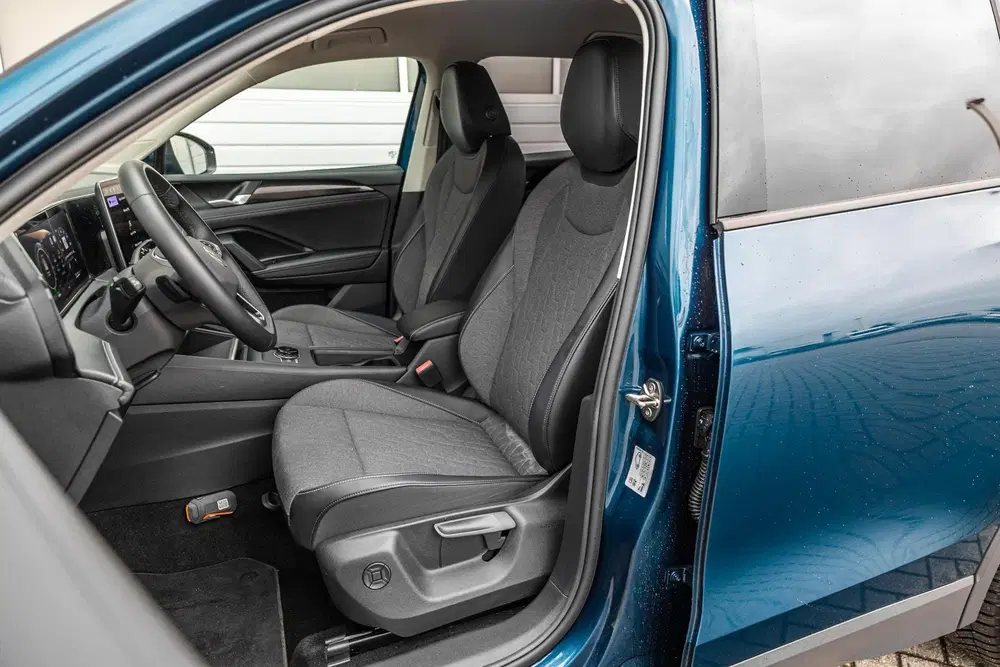 Volkswagen Tiguan 1.5 eHybrid 204pk DSG Life Edition uit 2025, foto 4