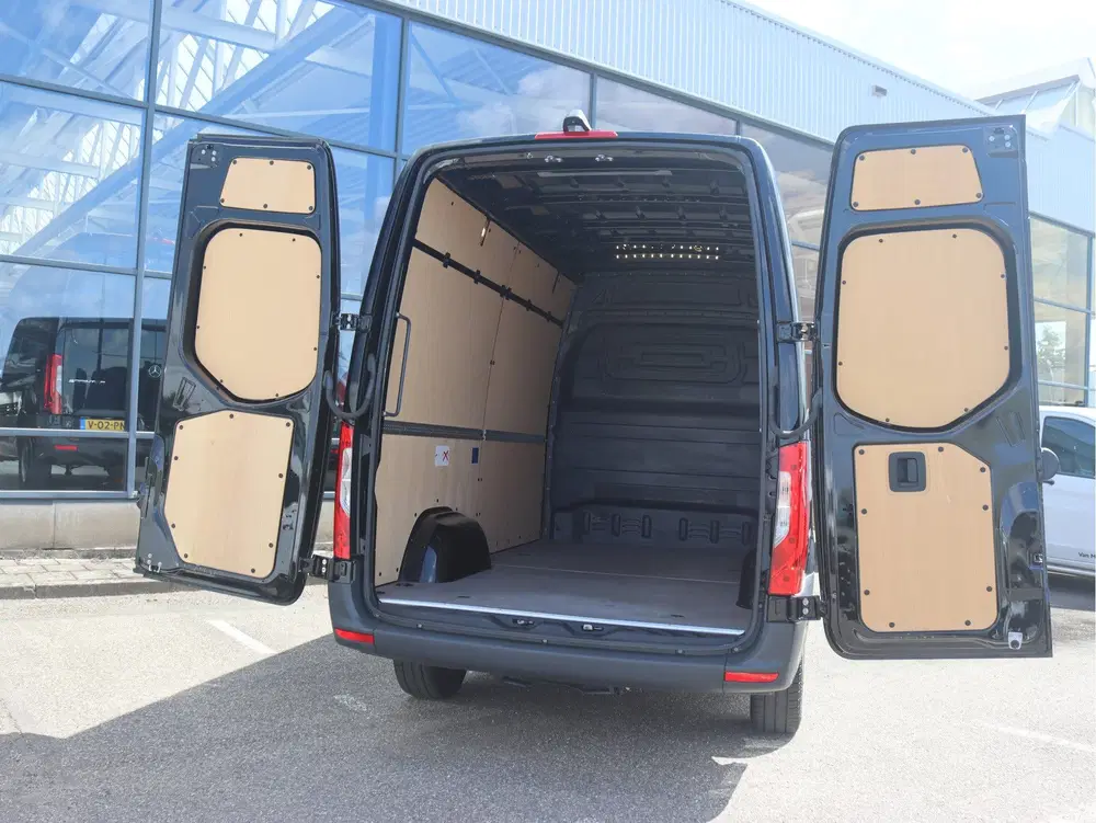 Mercedes-Benz Sprinter 317 CDI L2H2 Pro uit 2024, foto 3