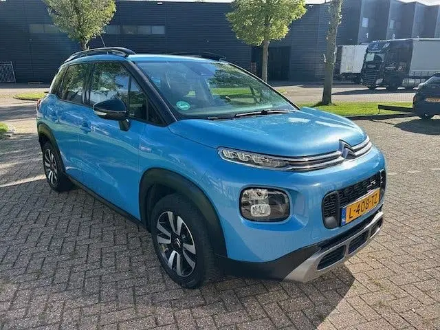 Citroën C3 Aircross Citroen C3 Aircross 1.2 PT S&S Shine CARPL uit 2019, foto 3