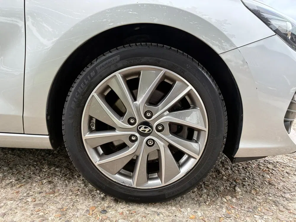 Hyundai i30 1.4 T-GDI Premium uit 2019, foto 6