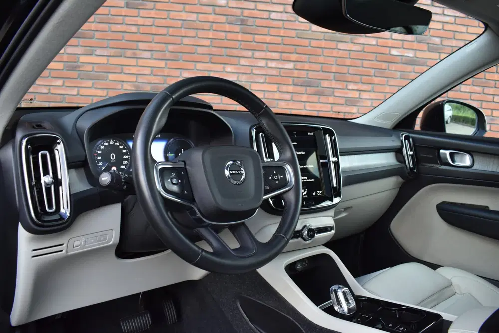 Volvo XC40 T5 262PK Recharge Inscription uit 2022, foto 7