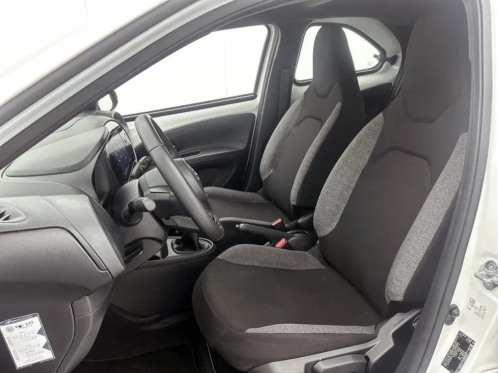 Toyota Aygo X 1.0 VVT-i MT Play uit 2025, foto 15