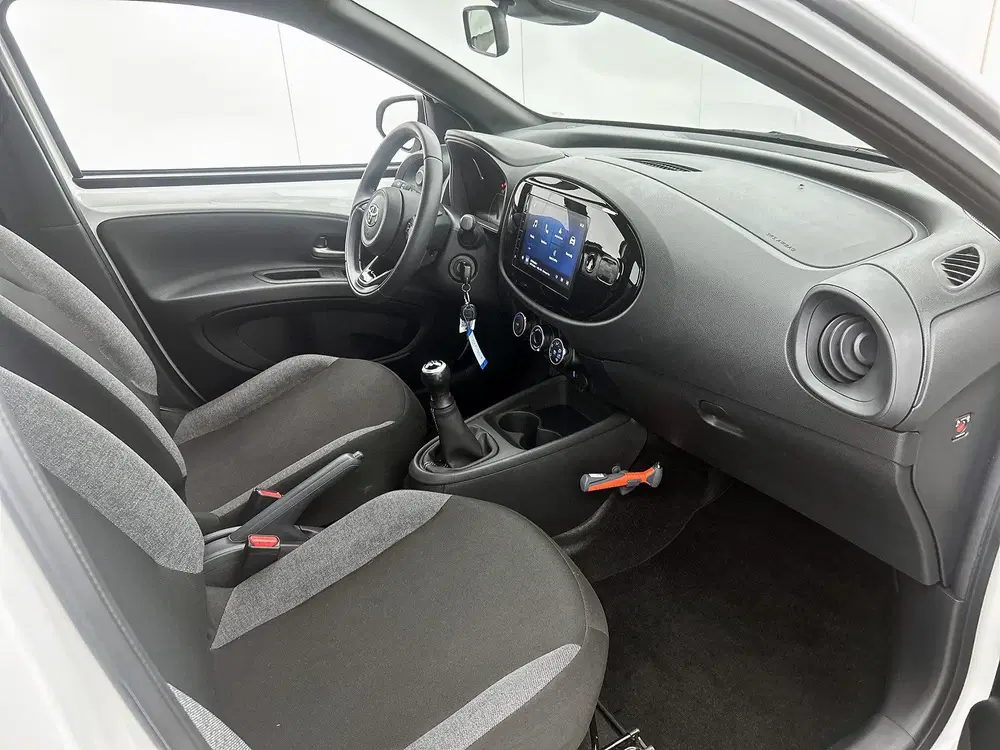 Toyota Aygo X 1.0 VVT-i MT Play uit 2025, foto 6