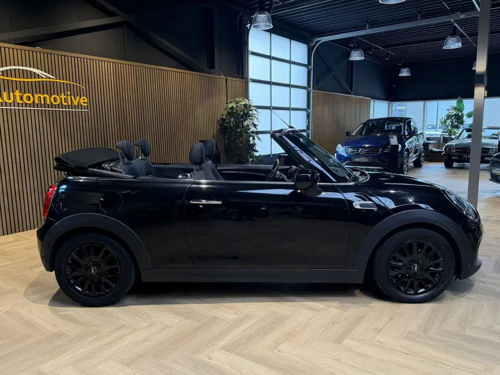 Mini Cabrio 1.5 Cooper Salt AUTOMAAT uit 2020, foto 2