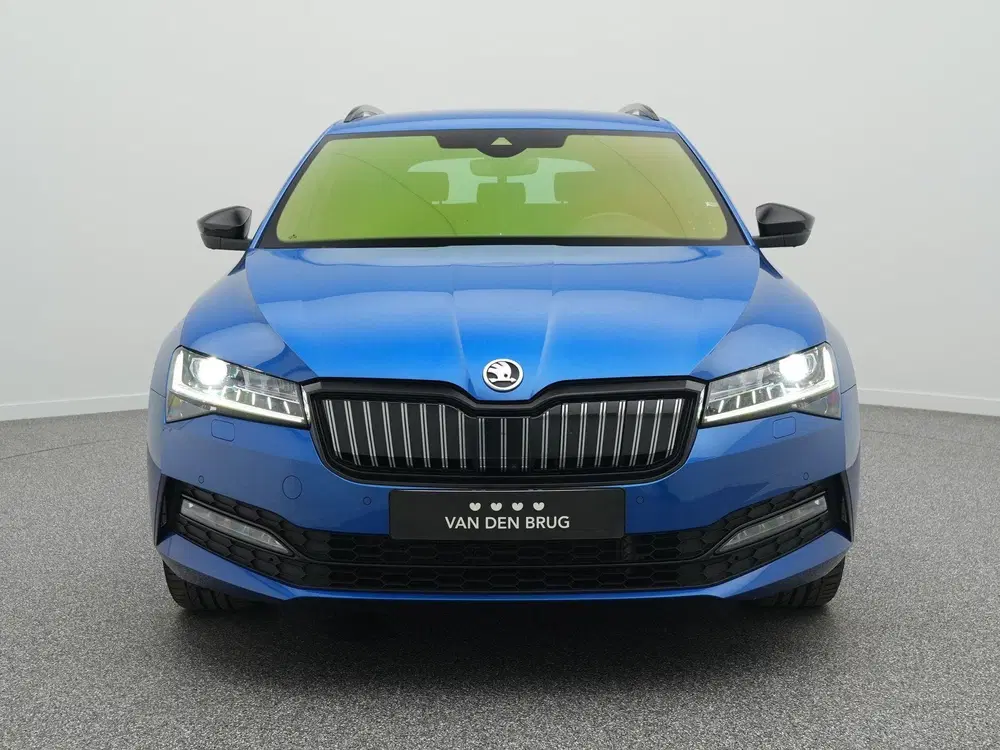 Skoda Superb 1.4 TSI 218pk iV Sportline Business uit 2023, foto 4