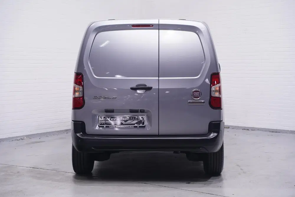 Fiat Doblo Doblò 1.5 BlueHDi 102 pk L1 Navi uit 2024, foto 10