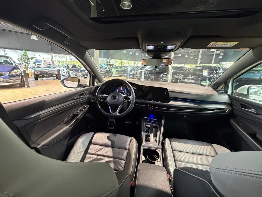 Volkswagen Golf 1.4 eHybrid GTE PANORAMADAK uit 2020, foto 15