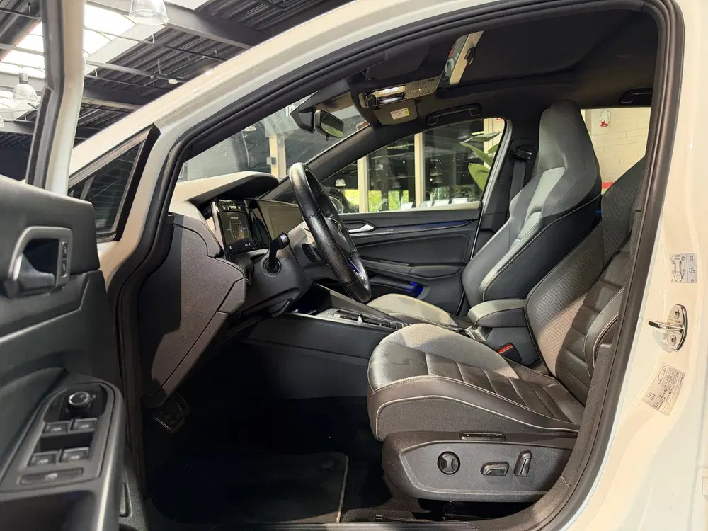 Volkswagen Golf 1.4 eHybrid GTE PANORAMADAK uit 2020, foto 8