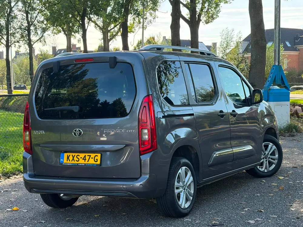 Toyota Proace City 1.2 Turbo Active uit 2020, foto 3