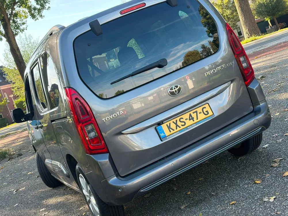 Toyota Proace City 1.2 Turbo Active uit 2020, foto 4
