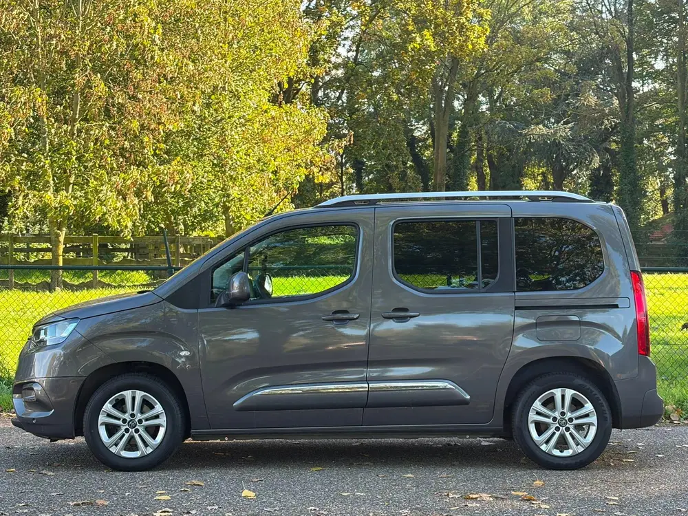 Toyota Proace City 1.2 Turbo Active uit 2020, foto 7
