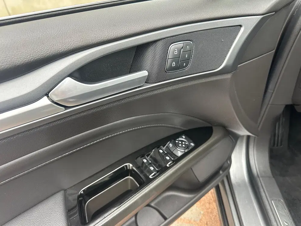 Ford Mondeo 1.5 Titanium Climate C uit 2019, foto 12