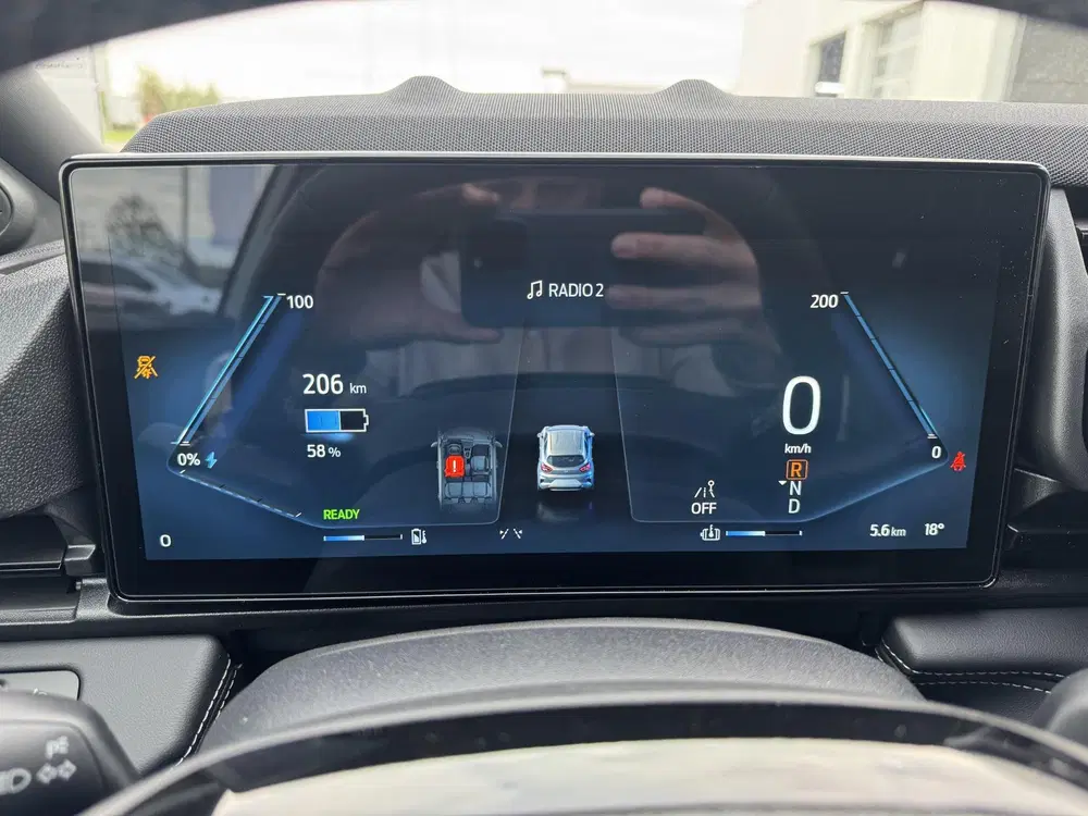 Ford Puma Gen-E Premium 47 kWh 168pk uit 2026, foto 15