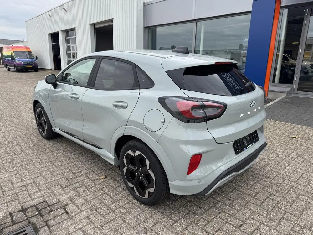 Ford Puma Gen-E Premium 47 kWh 168pk uit 2026, foto 5