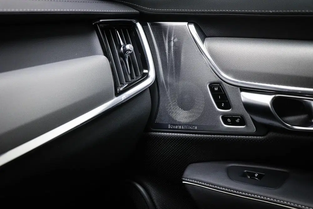 Volvo S90 2.0 B5 Ultimate Dark uit 2023, foto 9