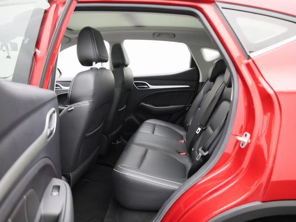 MG ZS EV Luxury 45 kWh uit 2021, foto 10