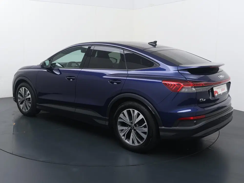 Audi Q4 e-tron 40 Advanced edition 77 kWh uit 2021, foto 4