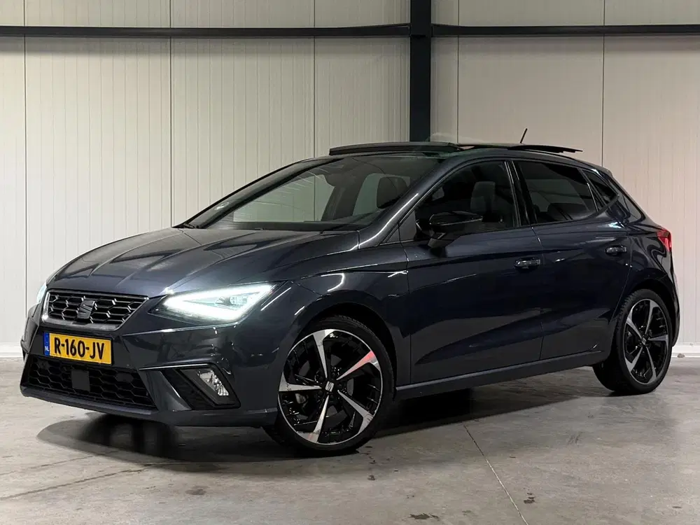 SEAT Ibiza 1.5 TSI FR 150PK DSG Pano Virtual Facelift uit 2022
