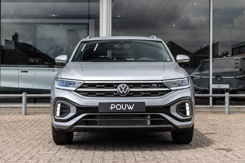 Volkswagen T-Roc 1.5 TSI 150pk DSG R-Line Edition uit 2025, foto 6