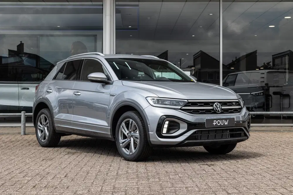 Volkswagen T-Roc 1.5 TSI 150pk DSG R-Line Edition uit 2025, foto 8