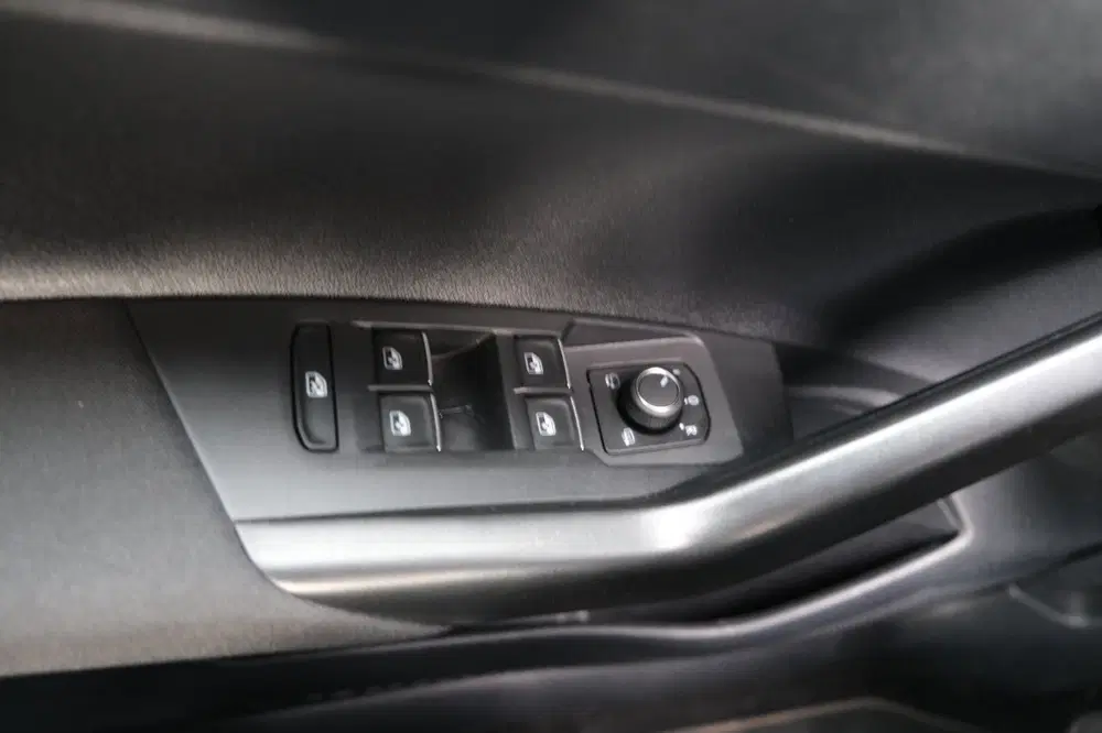 Volkswagen Taigo 1.0 TSI Style 110PK DSG IQ Led Camera Navi uit 2022, foto 14