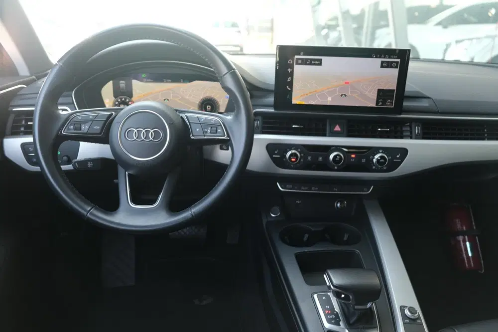 Audi A4 35 TFSI S-line S-tronic 150PK NW Model Nav uit 2019, foto 13