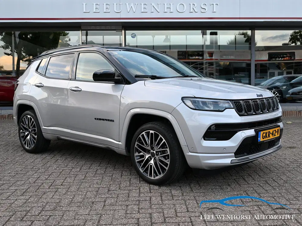 Jeep Compass 4xe 240 Plug-in Hybrid Electric S uit 2022