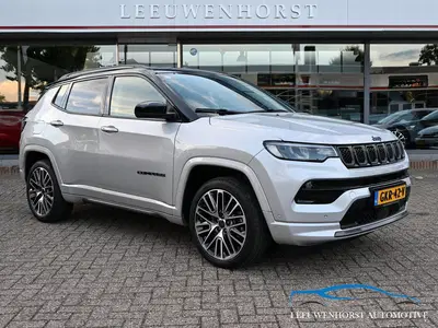 Jeep Compass 4xe 240 Plug-in Hybrid Electric S uit 2022