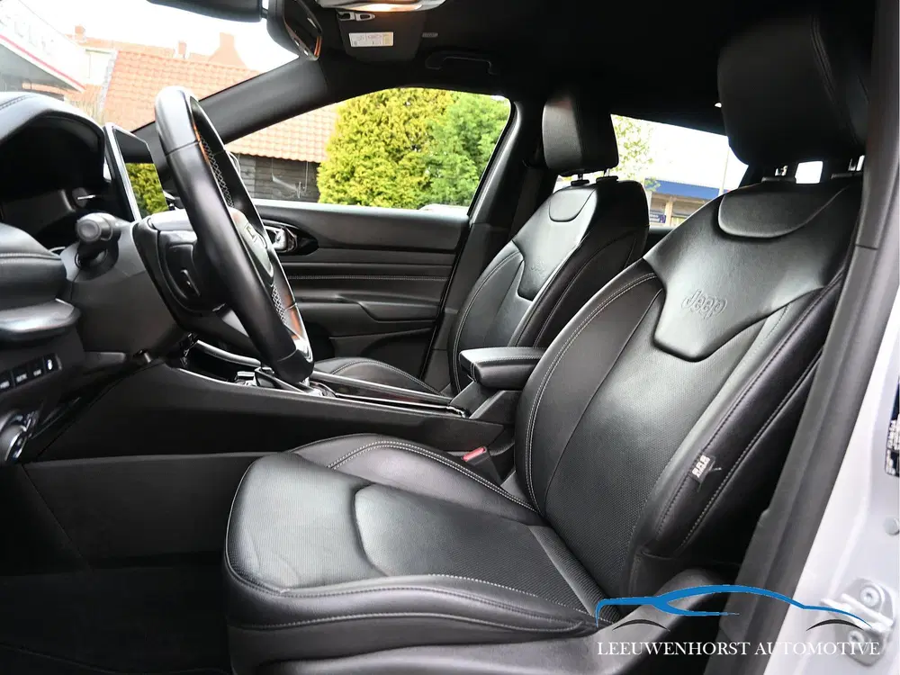 Jeep Compass 4xe 240 Plug-in Hybrid Electric S uit 2022, foto 10