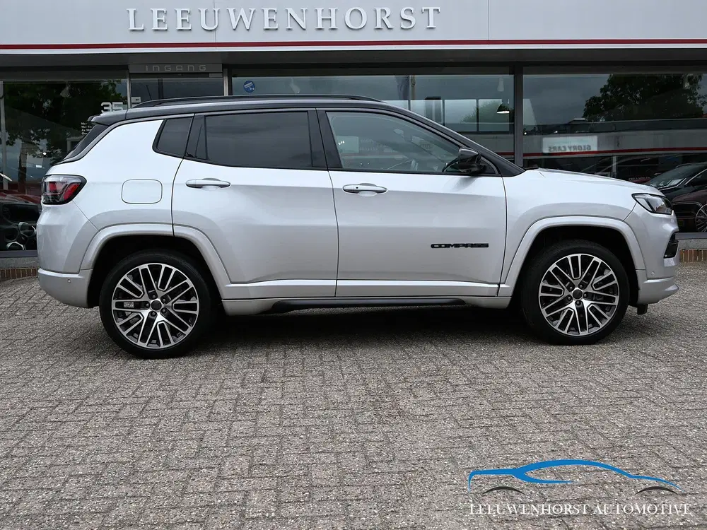 Jeep Compass 4xe 240 Plug-in Hybrid Electric S uit 2022, foto 3