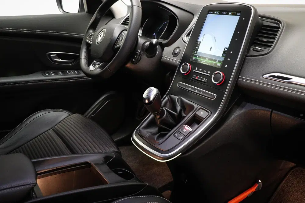 Renault Scenic Scénic 1.3 TCe Intens uit 2020, foto 3