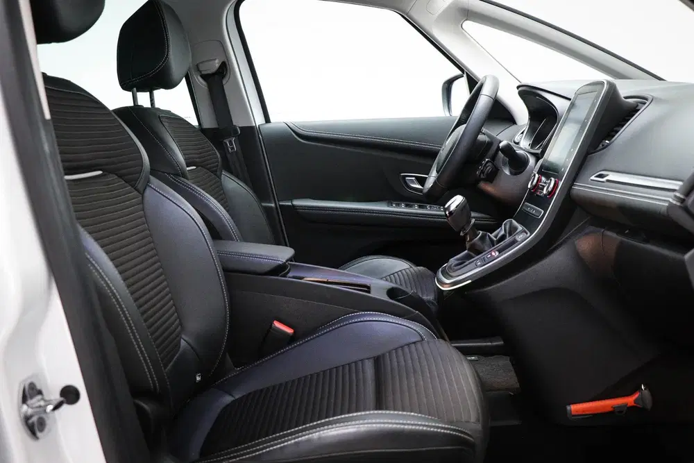 Renault Scenic Scénic 1.3 TCe Intens uit 2020, foto 4