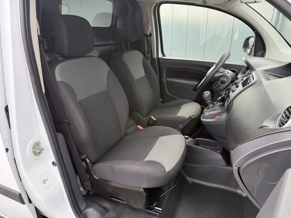 Renault Kangoo 1.5 dCi uit 2021, foto 6