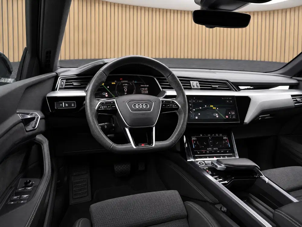 Audi e-tron 55 quattro Advanced S Line 95 kWh uit 2023, foto 14