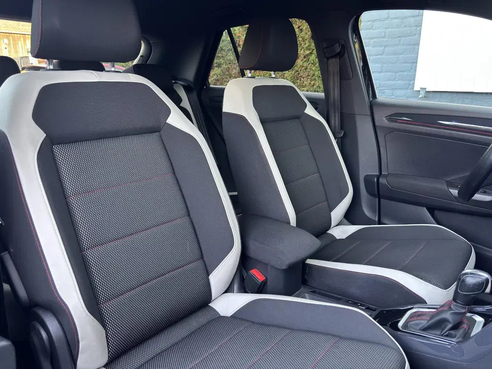 Volkswagen T-Roc 1.5 TSI Sport Automaat uit 2020, foto 4
