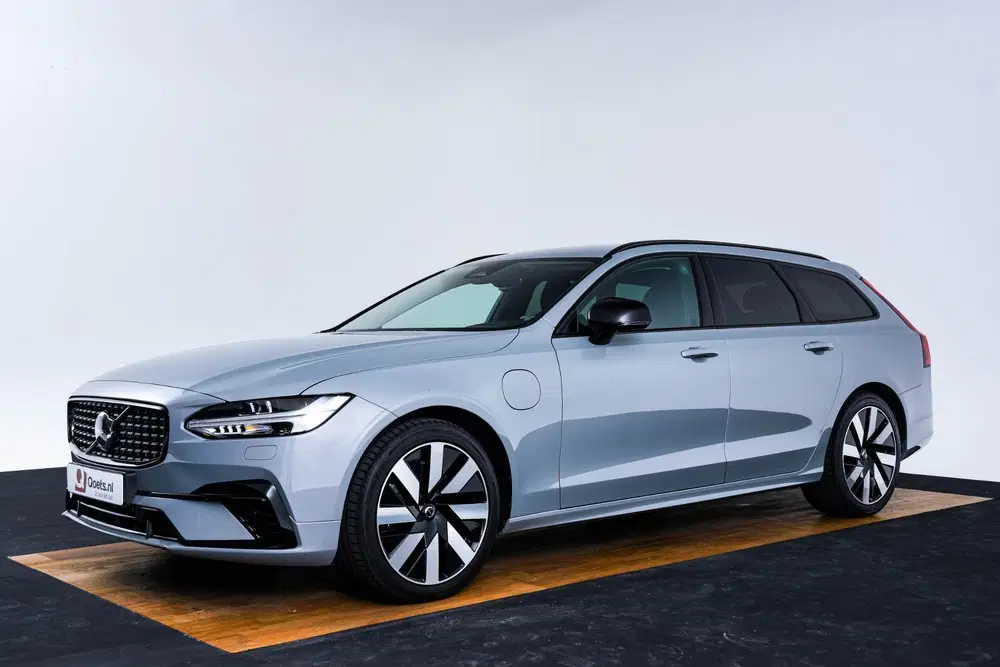 Volvo V90 2.0 T6 Plug-in hybrid AWD Plus Dark Trekha uit 2023, foto 7