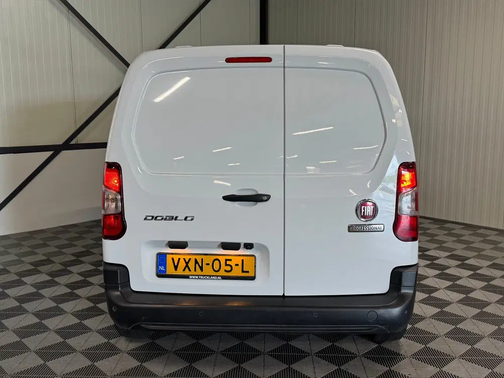 Fiat Doblo Cargo 1.2 Turbo 81kw uit 2023, foto 9