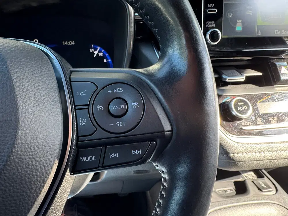 Toyota Corolla 2.0 Hybrid First Edition Camera uit 2019, foto 15