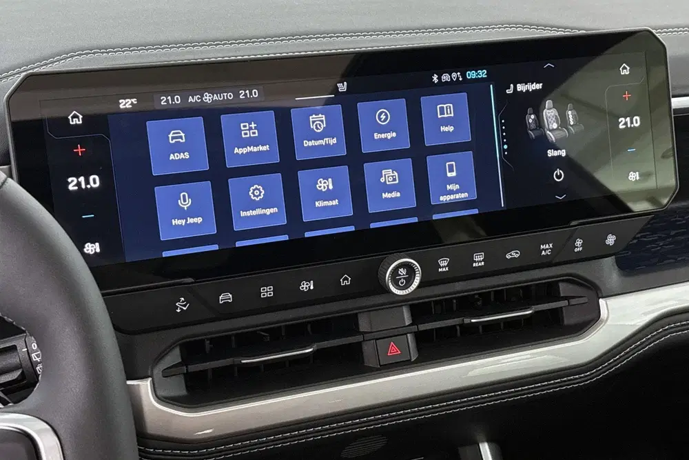 Jeep Compass First Edition 74 kWh Panoramadak 360 Camer uit 2026, foto 13