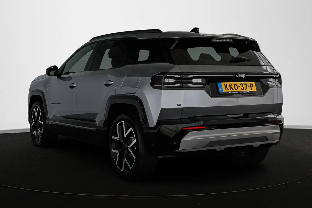 Jeep Compass First Edition 74 kWh Panoramadak 360 Camer uit 2026, foto 4