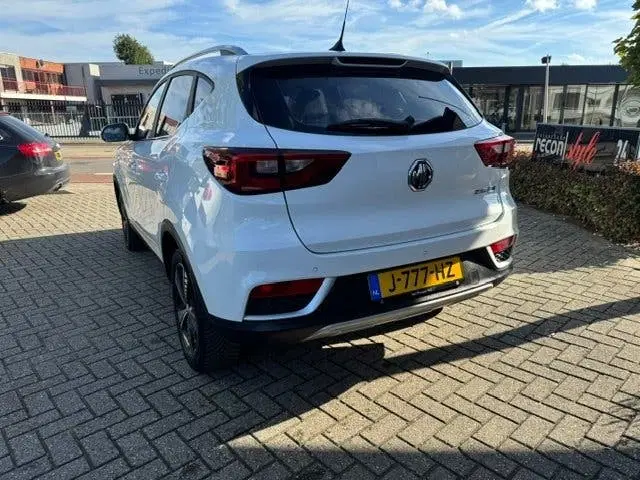 MG ZS ZS Electric 143pk 2020 Wit Panoramadak uit 2020, foto 15