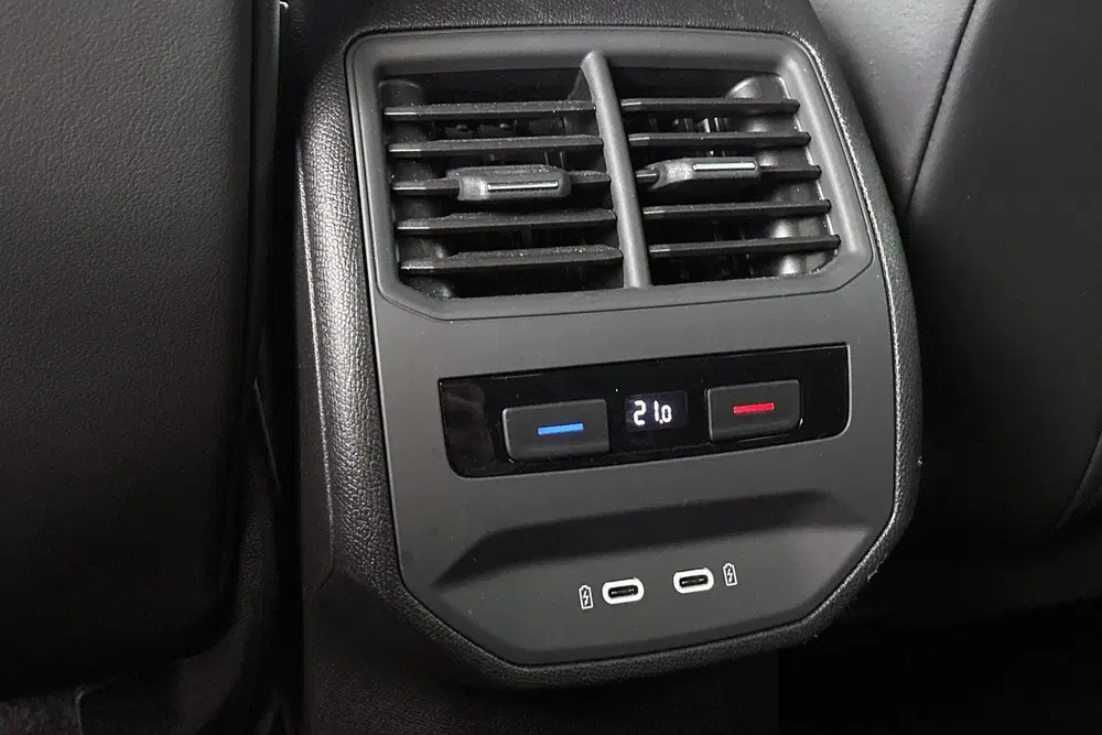 Cupra Leon 1.4 e-Hybrid VZ Business Stoelverwarming K uit 2021, foto 13