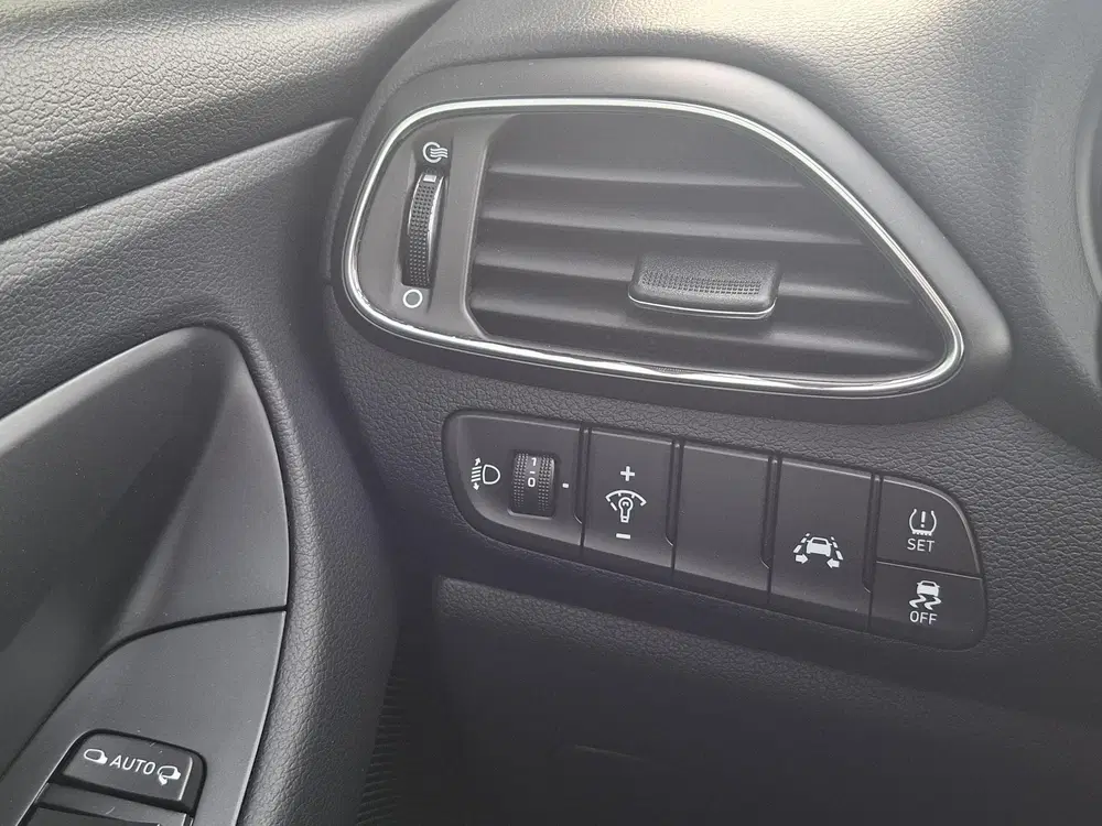 Hyundai i30 1.4 T-GDI Comfort uit 2019, foto 13
