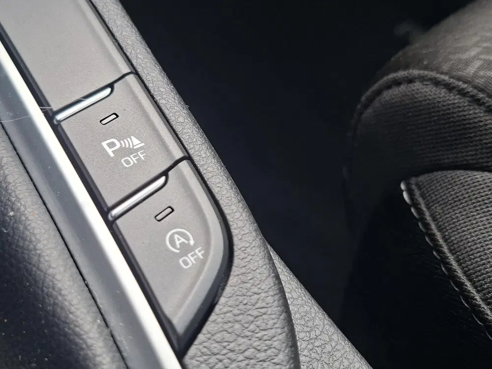 Hyundai i30 1.4 T-GDI Comfort uit 2019, foto 14