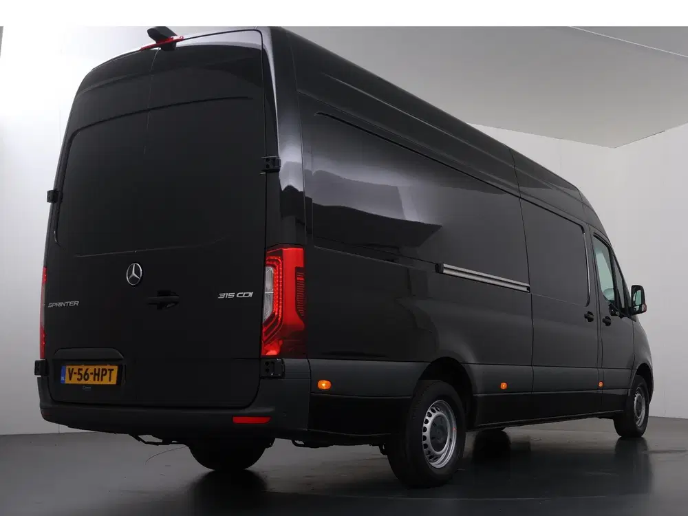 Mercedes-Benz Sprinter 315 CDI uit 2024, foto 2