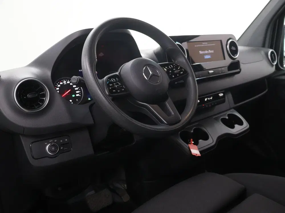 Mercedes-Benz Sprinter 315 CDI uit 2024, foto 7