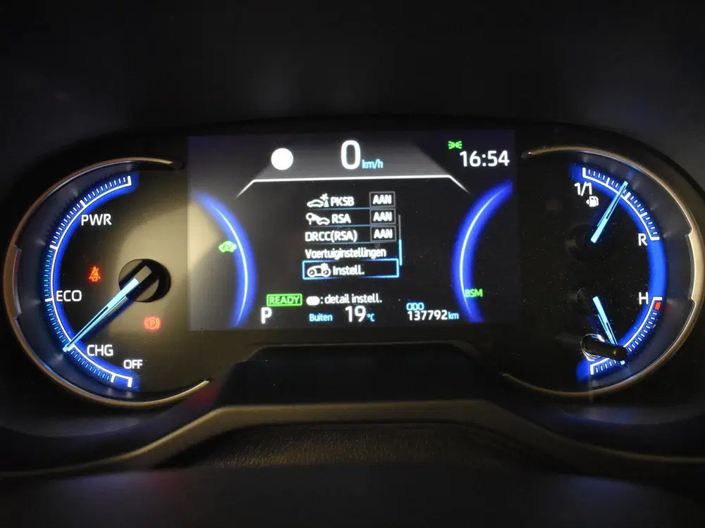 Toyota RAV 4 2.5 Hybrid AWD Executive uit 2022, foto 15